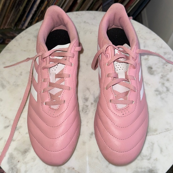 Adidas Women's Pink Cleats - Picture 2 of 7